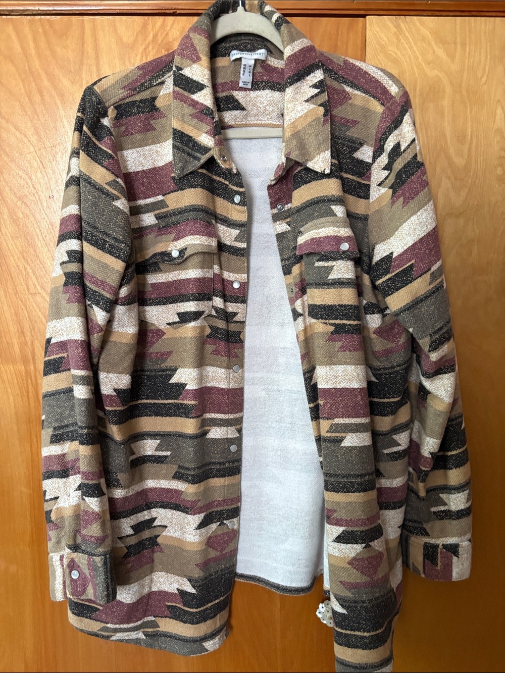 Canyon retreat Aztec print cotton shaket size m